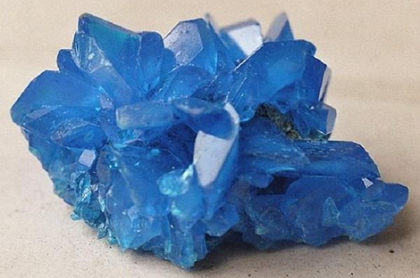 What Is the Difference Between Minerals, Rocks, and Crystals? - What are crystals
