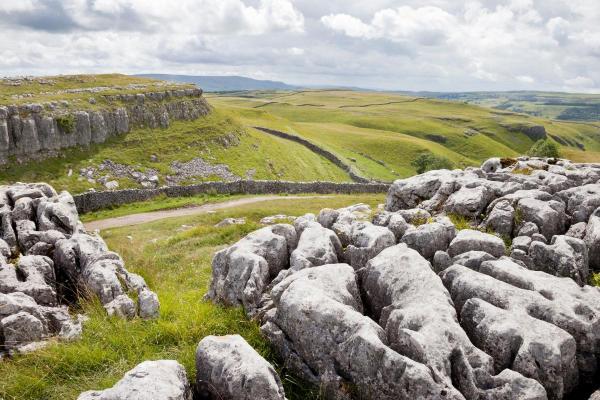What Is a Limestone Pavement? - What are limestone pavements?