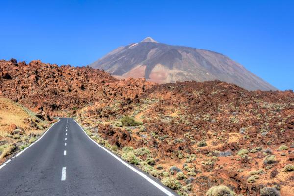 What Are Volcanic Islands? -
