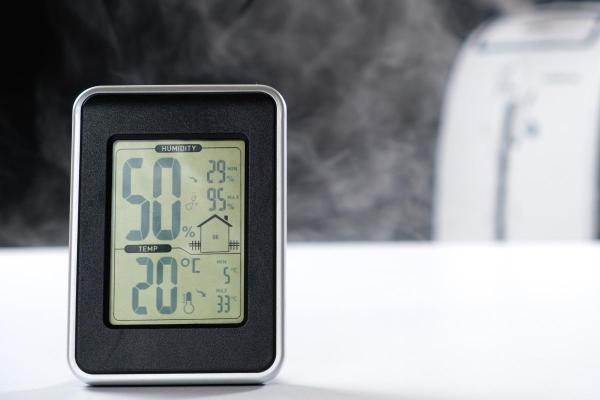 What Does a Hygrometer Measure? - What is a hygrometer?