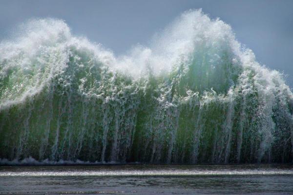 What Is the Largest Tsunami in History?